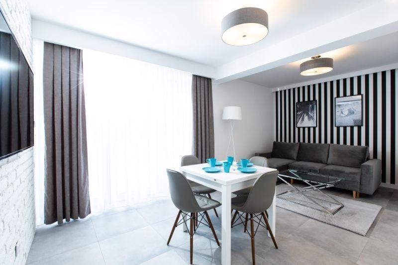 Resort Apartamenty Klifowa Rewal 30 المظهر الخارجي الصورة
